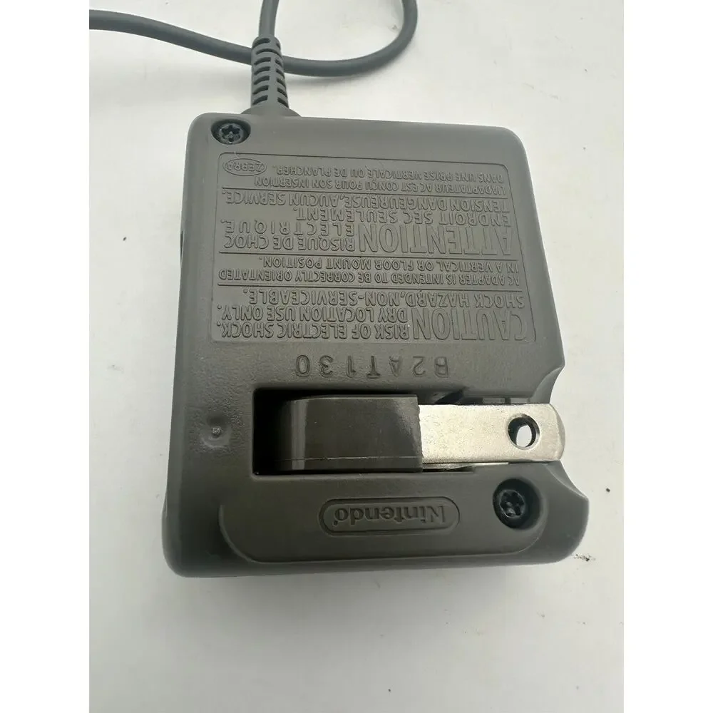 Lot Of 2- Official Nintendo USG-002 DS Lite Wall Power Charger AC Adapter OEM